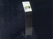Leggio in plexiglass trasparente