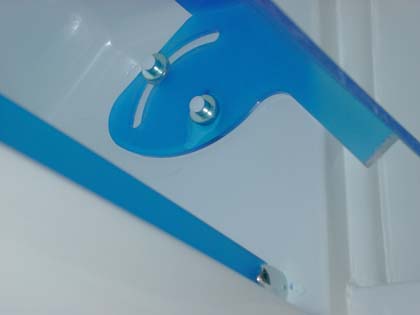sistemi di precisione in plexiglass, taglio laser